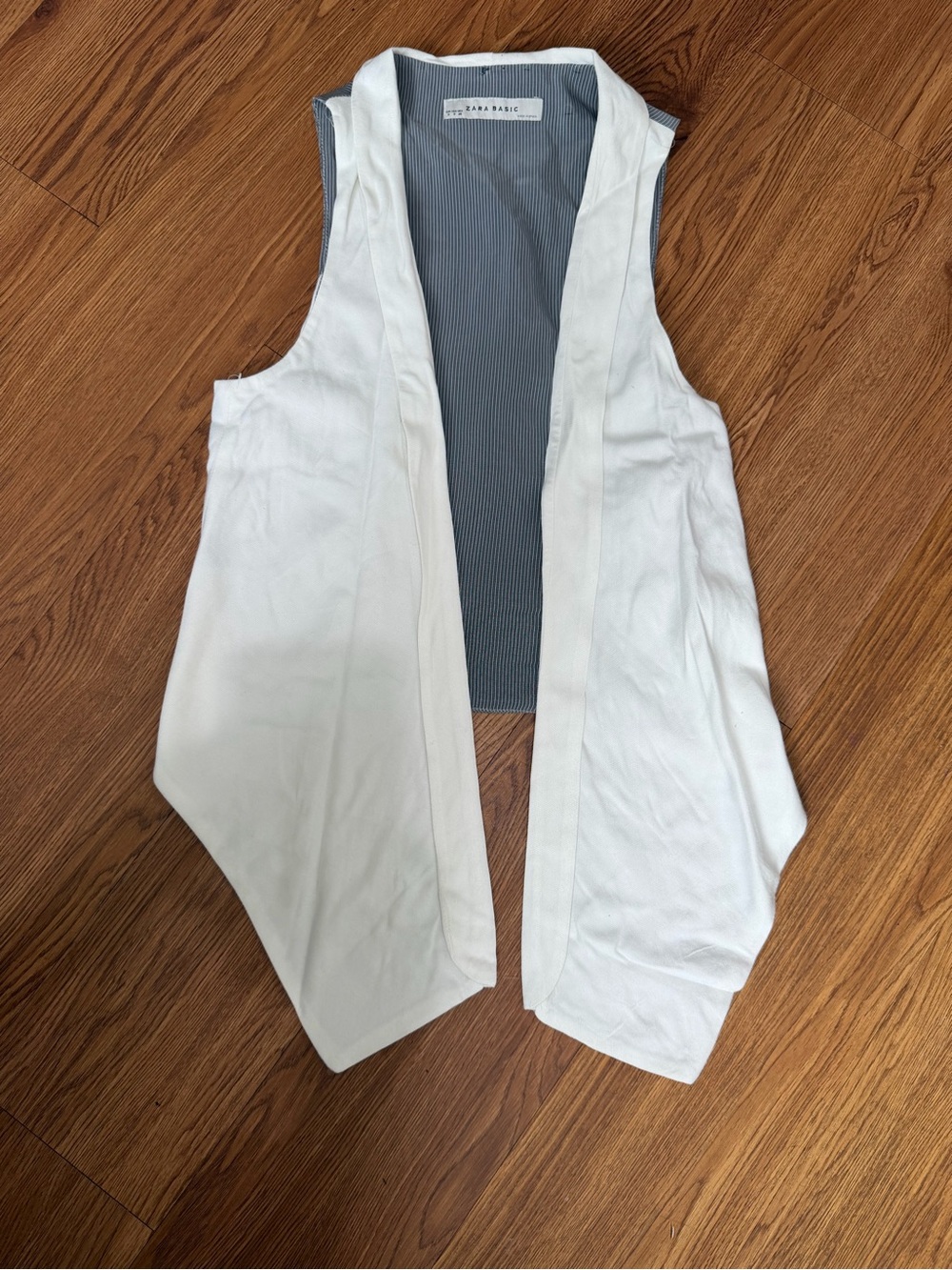 Zara Basic Size S White Asymmetrical Open Front Vest Pinstripe Back